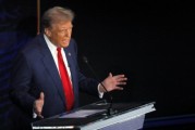 美民调显示半数美国人对特朗普提名合格内阁成员的能力缺乏信心 美民调显示半数美国人对特朗普提名合格内阁成员的能力缺乏信心