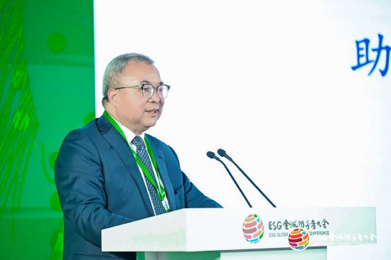 全国社会保障基金理事会原副理事长陈文辉:“双碳”目标的实现,需要绿色金融的大力支持