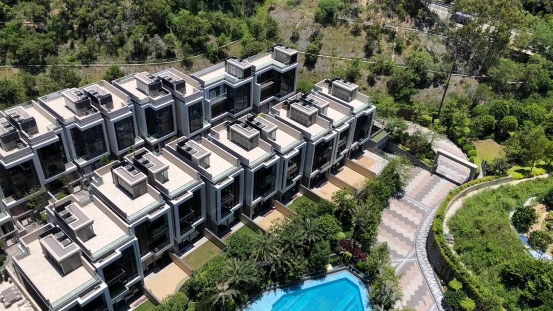 300业主控诉欠佣1.5亿!香港地产大行暴雷!