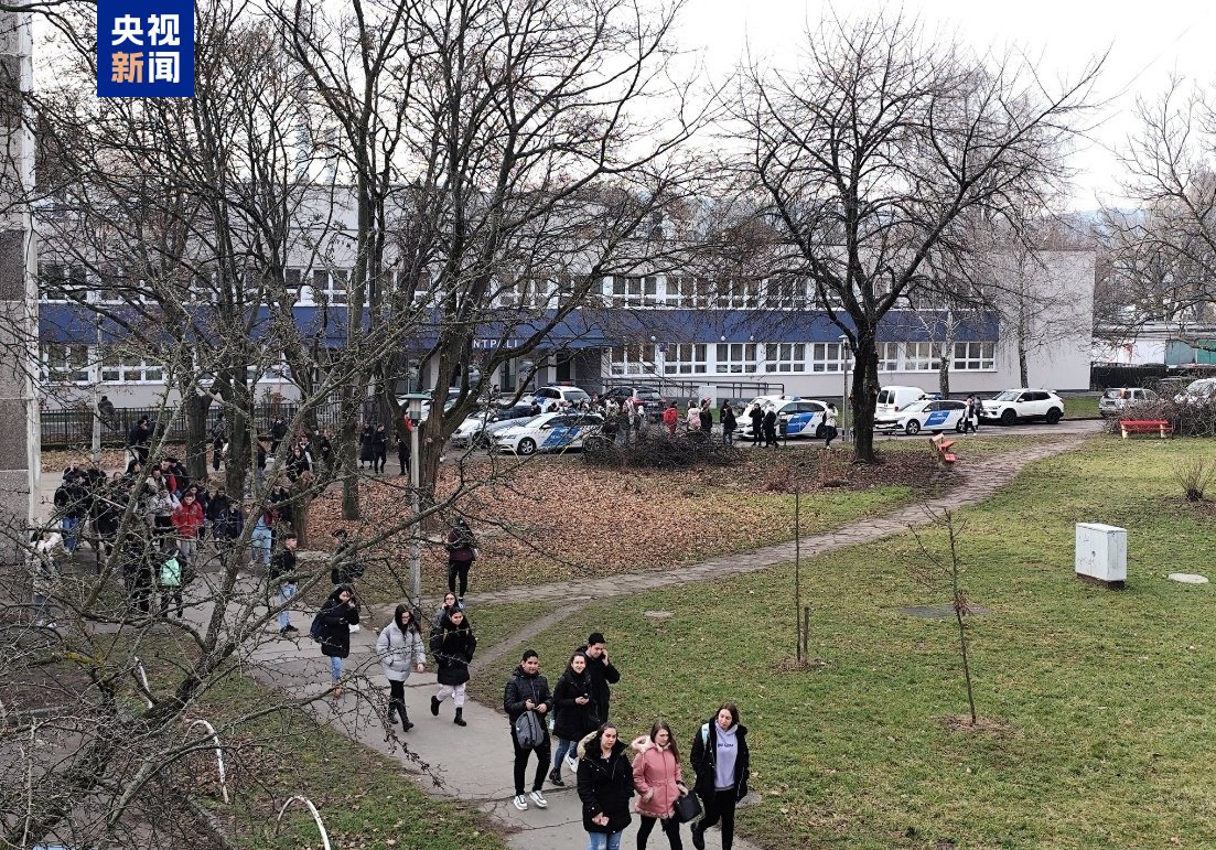 匈牙利多所学校再收到炸弹威胁