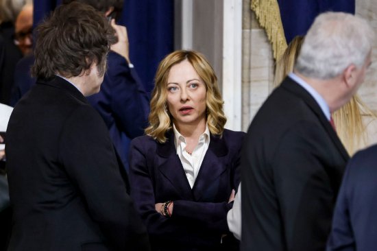 在美欧之间走钢丝 意大利总理梅洛尼为讨好特朗普付出的代价越来越大