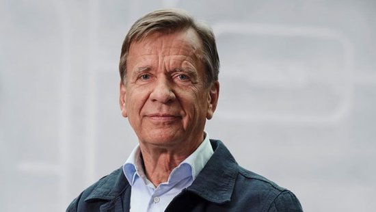 外盘头条:关税风波引发金价创新高 美国消费者信心持续下滑 通胀预期飙升 华尔街大行对前景充满迷茫