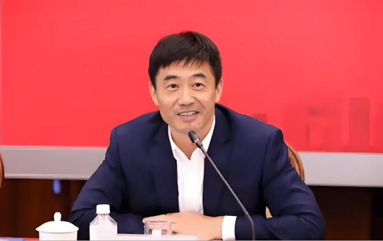 重磅!“70后”沪农商行行长顾建忠拟任新职,曾在上海银行工作多年