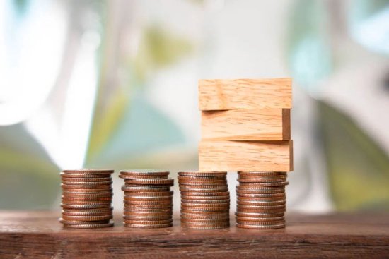 终身禁业!今年保险业已有17人被亮“红牌”