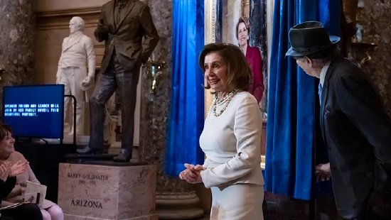 佩洛西股票回报率达70% 美国白宫指责:有内幕