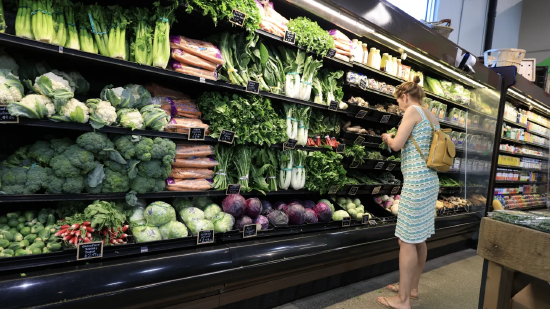 8月消费者价格指数同比上涨2.9%,周度初请失业金人数激增